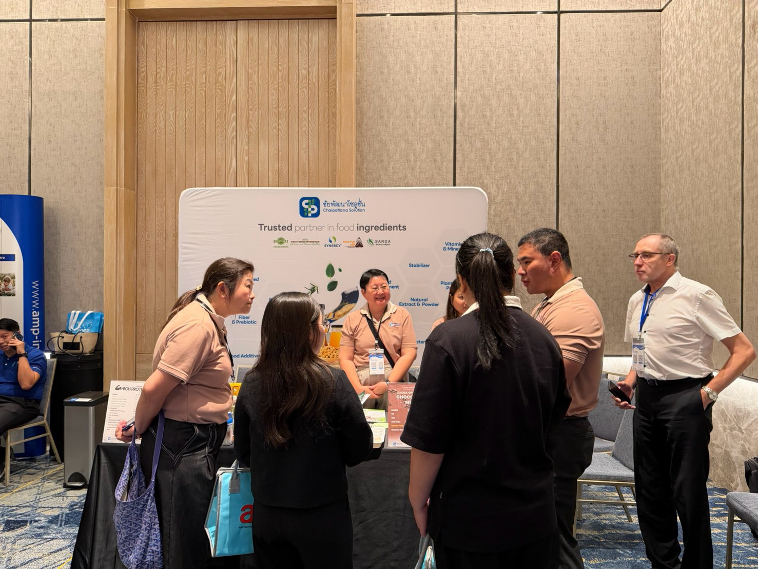 Ingredient Solutions Discussion with Visitors ทีมงาน Chaipattana Solution ให้ข้อมูลผลิตภัณฑ์และวัตถุดิบแก่ผู้เข้าร่วมงาน Food Focus Thailand 2026 Roadmap